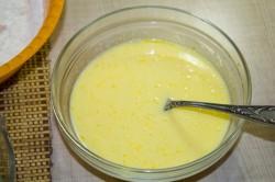 Рецепт - ХАЧАПУРИ С СЫРОМ НА СКОВОРОДЕ - Шаг 6 -  Перемешиваем